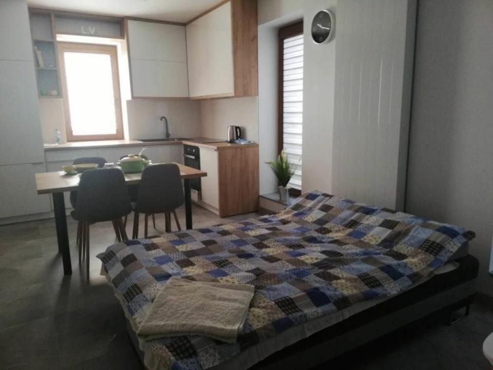 Noclegi I Restauracja Gracja Bełchatów Dış mekan fotoğraf